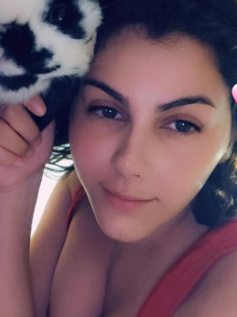Julia - Escort in France - eyes Blue